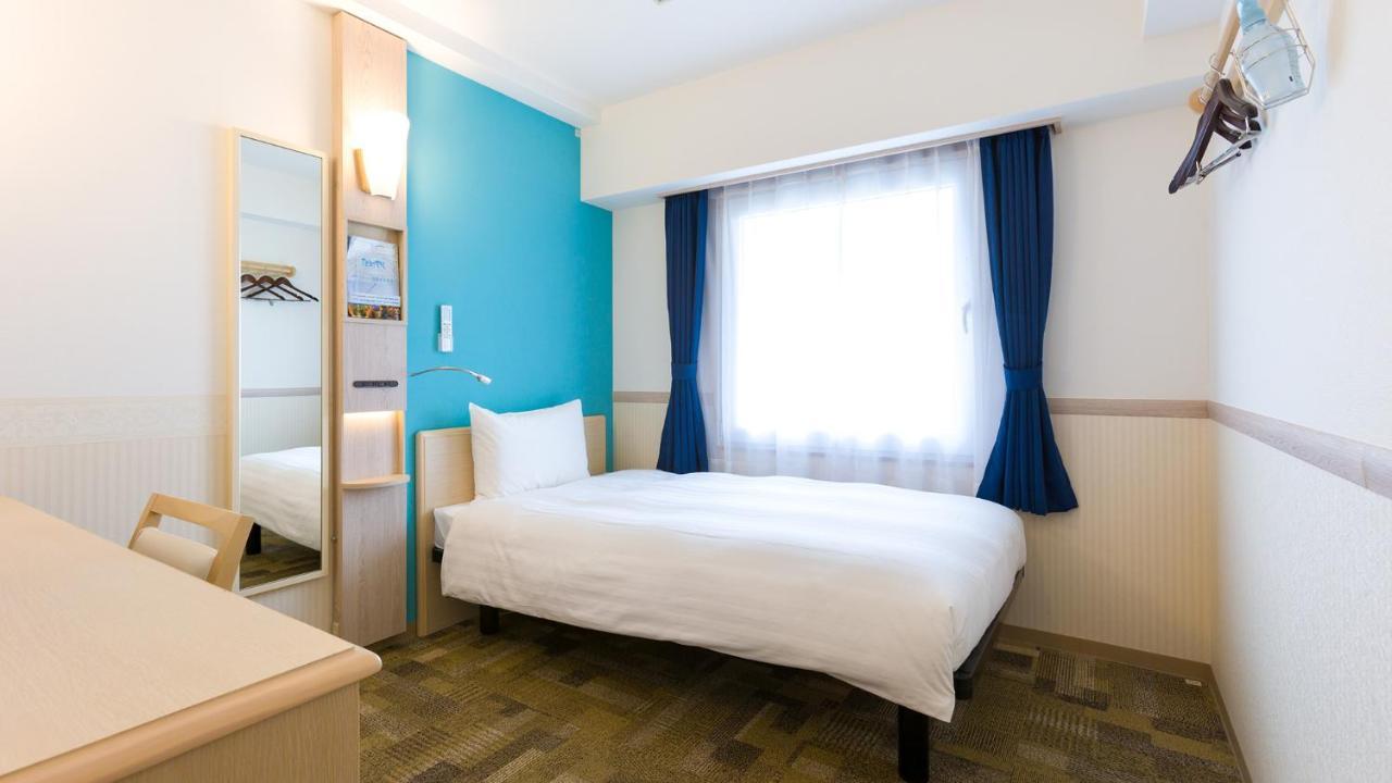 Toyoko Inn Tsubame Sanjo Ekimae ภายนอก รูปภาพ